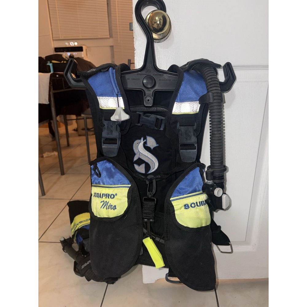 Scubapro Mira Scuba Diving BCD Buoyancy Compensator Jacket Size XXS Youth